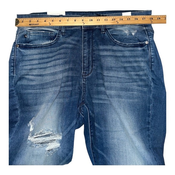 Judy Blue High Waisted Skinny Distressed Jeans, Size 18 - Picture 7 of 9